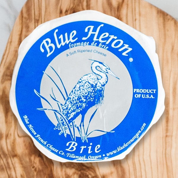 Blue Heron Brie: Traditional 8oz Fashion